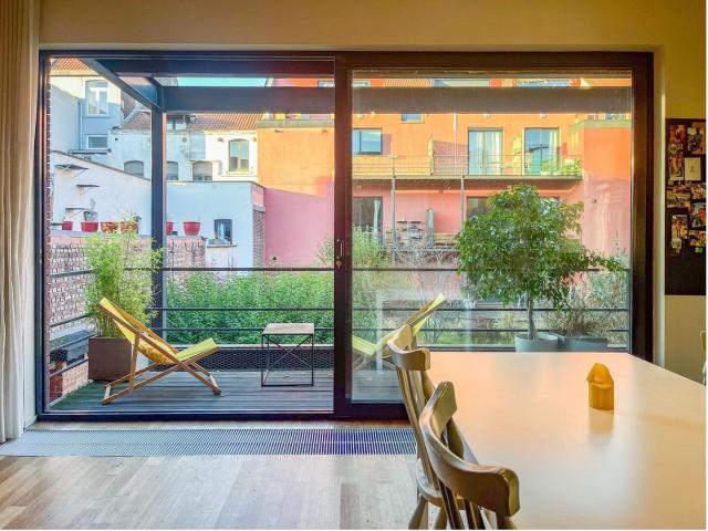 Fully furnished 2 bedroom apartment for rent at Thurn&Taxis
