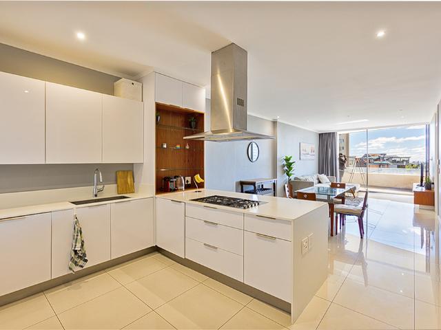 Fully Furnished 2 Bedroom Apartment for Rent – Central Square Sandton