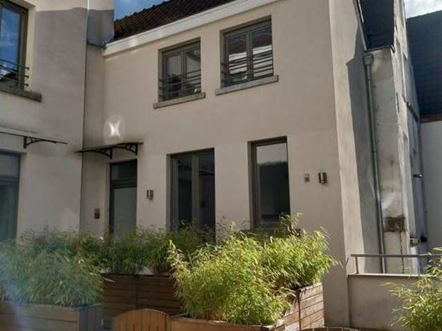 Fully Furnished 2 Bedroom Duplex with Terrace