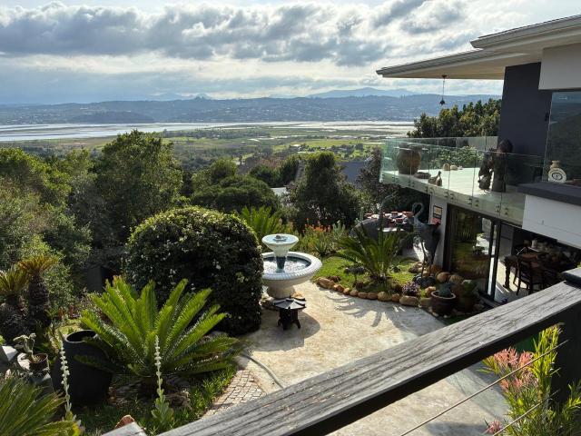 Fully Furnished 2 Bedroom Flatlet to Rent in Brenton on Lake