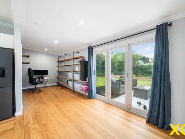 Fully Furnished 2 bedroom home