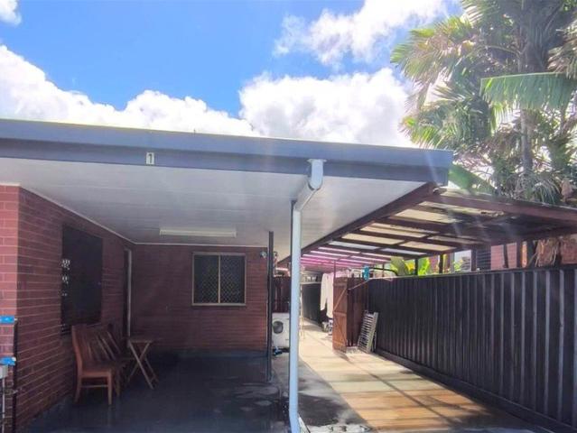 Fully Furnished 2 Bedroom Unit $600/week Including Bills