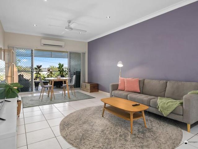 Fully Furnished 2 Bedroom Unit in Prime Stafford Location