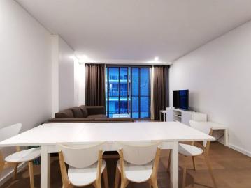 Fully Furnished 2 Bedrooms Optimized Lighting and Space