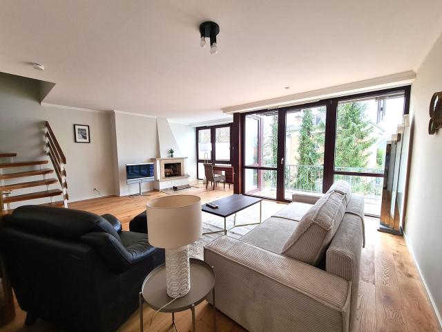 Fully furnished 2 BR with amazing view next to Kurpark, Wiesbaden Amsterdam Apartments for Rent