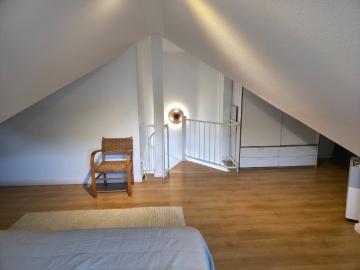 Fully Furnished 2 Level Maisonette