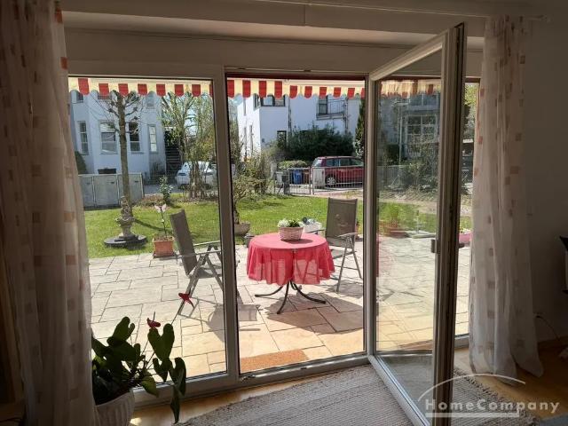 Fully furnished 2 room apartment with garden