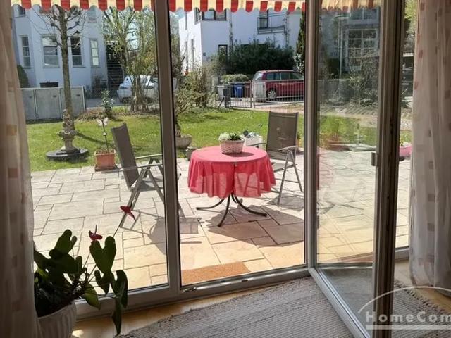 Fully furnished 2 room apartment with garden
