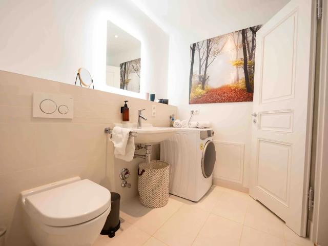 FULLY FURNISHED 2 ROOM APARTMENT BALCONY ALL INCLUSIVE RENT