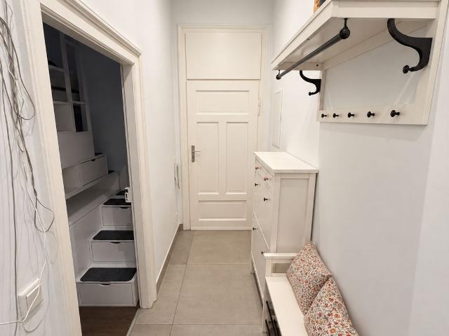 Fully furnished 2 room apartment in Munich Sendling with WiFi, Munchen Amsterdam Apartments for Rent