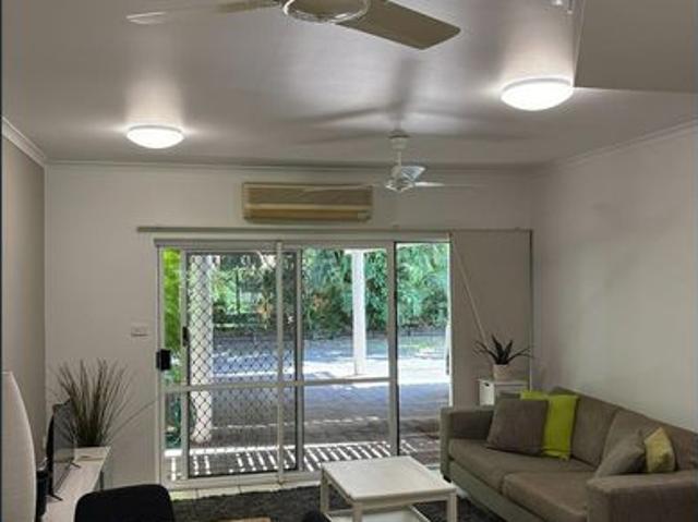 Fully Furnished 2brm Townhouse