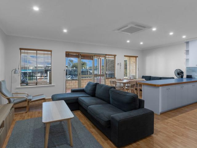 FULLY FURNISHED 2x2 SENSATIONAL SEASIDE LIVING AWAITS