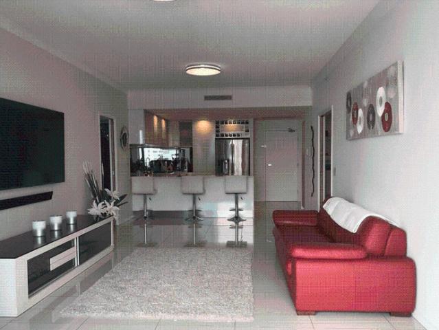 Fully Furnished 4 Bedroom Apartment with Broadwater View