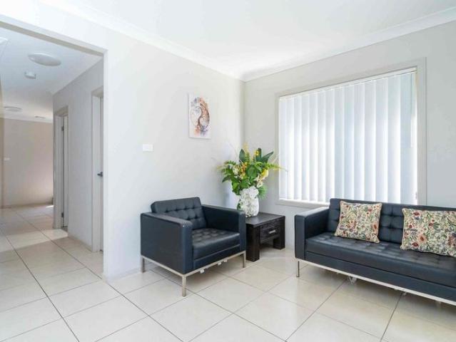 Fully Furnished 4 Bedroom Home for Lease – Werrington