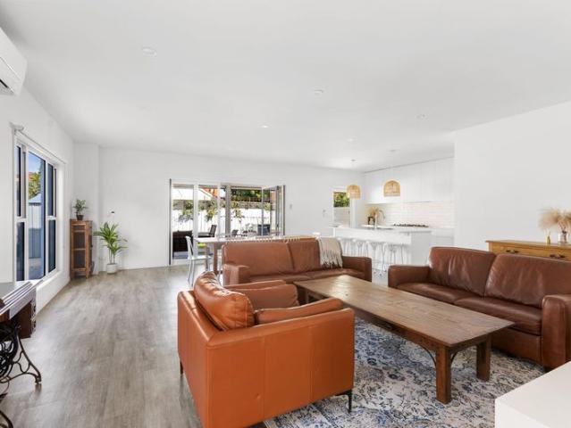Fully Furnished 5 Bedroom Family Retreat with Spa Prestige Living in the Heart of West Footscray