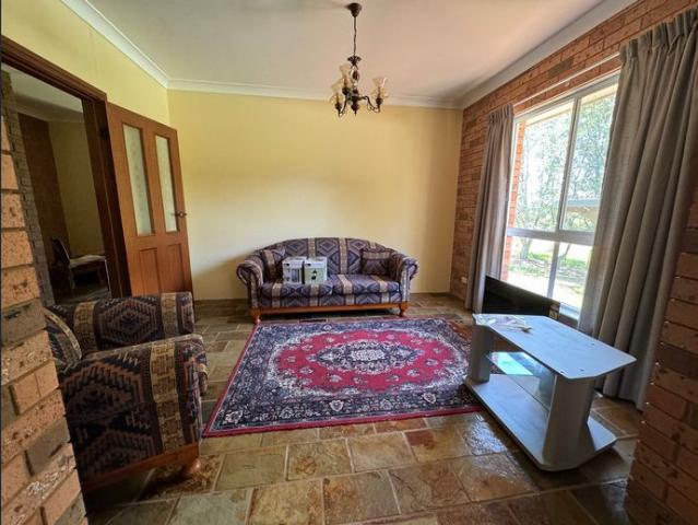 FULLY FURNISHED 5 BEDROOM