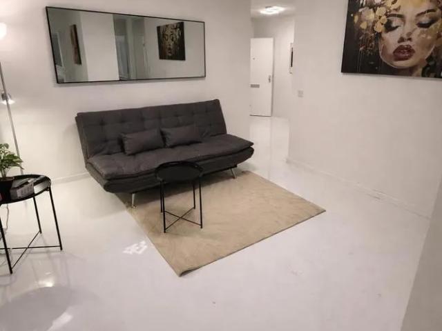 Fully furnished 5 room apartment in Putzbrunn