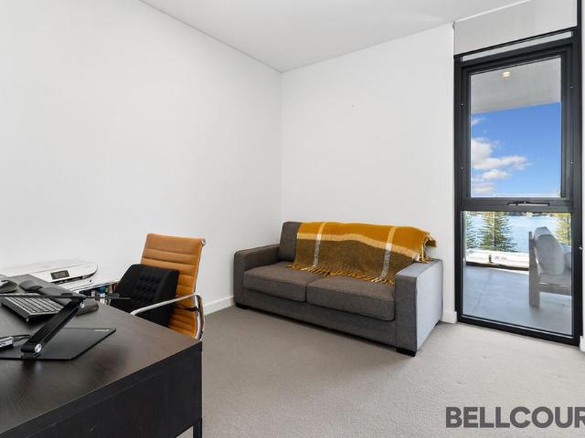 FULLY FURNISHED 6 MONTH LEASE
