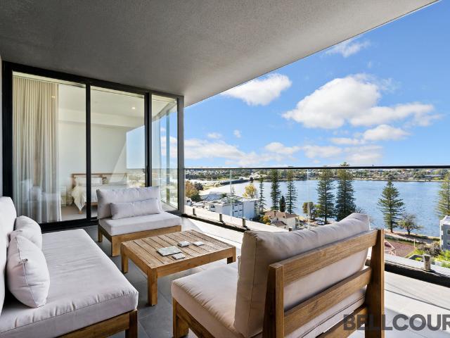 FULLY FURNISHED 6 MONTH LEASE