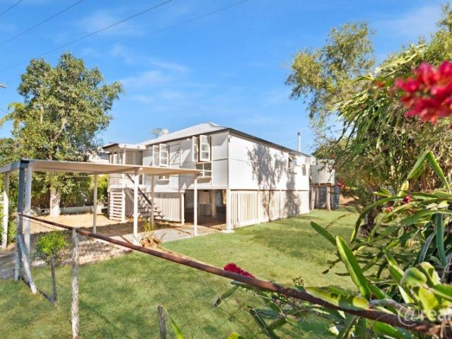 Fully Furnished Country Retreat on 1,430m²