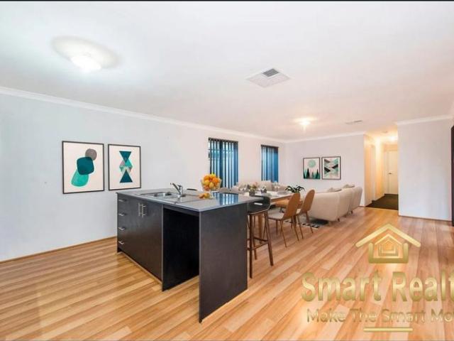 Fully Furnished Co Living Room – All Bills Included