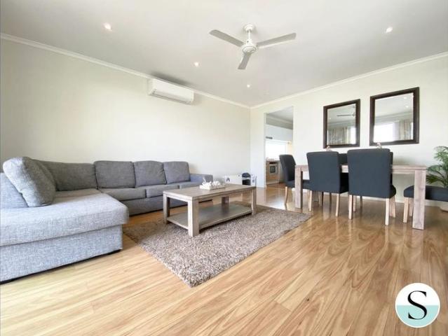 Fully Furnished Coastal Villa I 28 Beachside Drive, Caves Beach – Villa 25