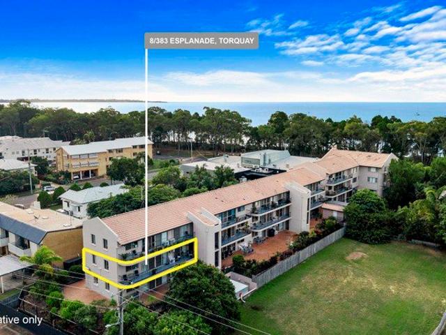 Fully Furnished Coastal Elegance Opposite the Esplanade
