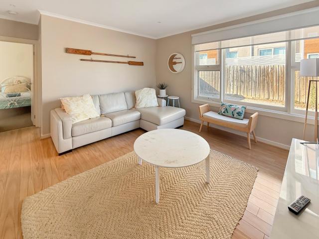 FULLY FURNISHED COASTAL GEM