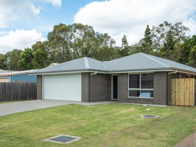 Fully Furnished Coastal Living Just Minutes from the Beach
