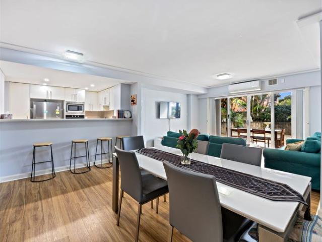 Fully Furnished Coastal Living – Spacious 2 Bedroom Unit in The Entrance