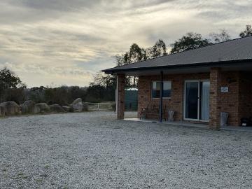 Fully Furnished Coastal Retreat â ALL Utilities Included