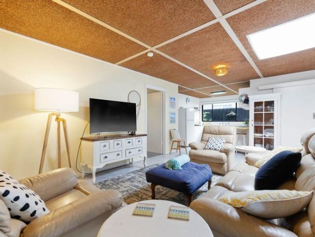 Fully Furnished Coastal Retreat in Cowes – 5 Koala