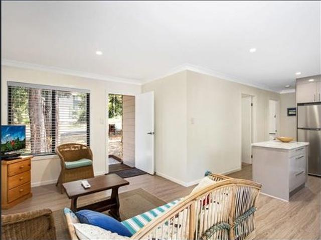 Fully Furnished Coastal Retreat in Pearl Beach
