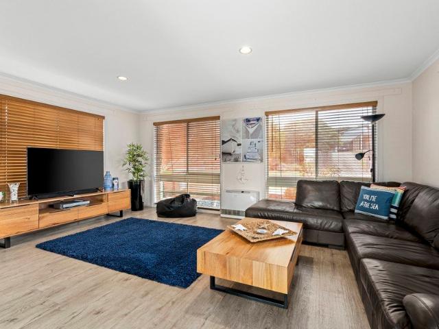 Fully Furnished Coastal Retreat Short Term Lease Available