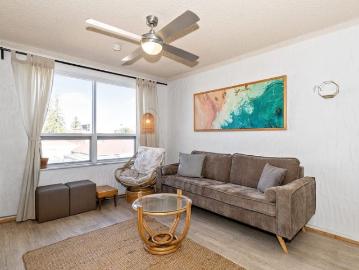 Fully Furnished Coastal – Stylish One Bedroom Living