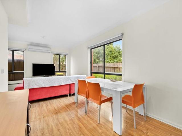 Fully Furnished Comfortable Living