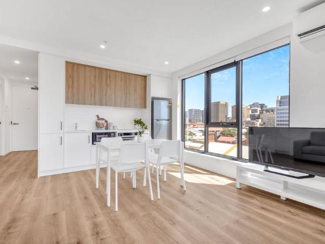 Fully furnished CBD Living