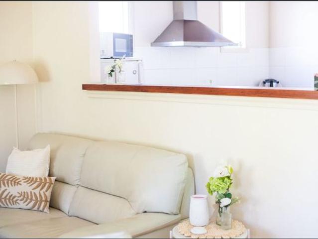 Fully Furnished Charming 3 Bedroom Home for Rent Close to town