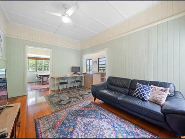 Fully furnished character property with front and rear decks