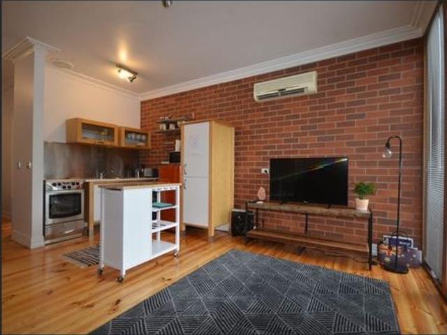 FULLY FURNISHED CHECK WITH AGENT FOR AVAILABLITY