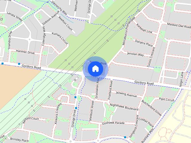 Fully furnished Close to Westfield & Train Station