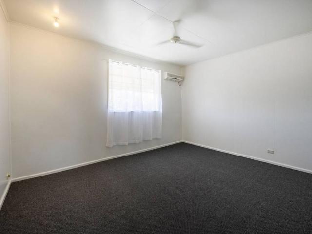 FULLY FURNISHED 5 BEDROOM IN THE CBD