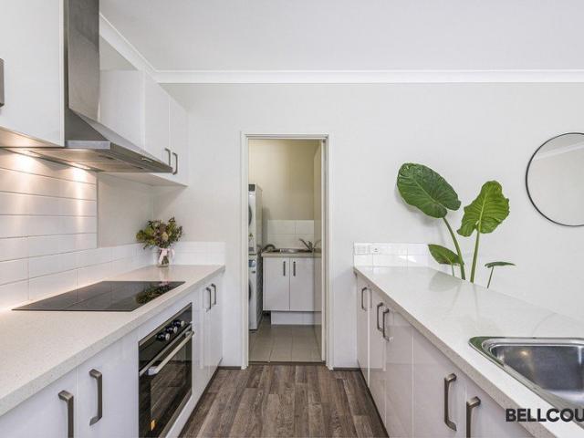 Fully Furnished and Equipped Two Bedroom Apartment in Bayswater