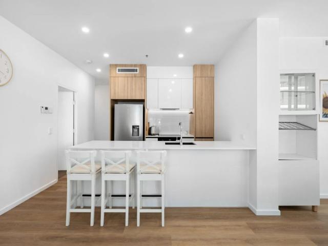 Fully furnished and equipped 2 bedroom apartment!