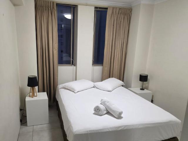 Fully furnished and fully equipped 2 bedroom apartment with indoor heated pool, jacuzzi/spa, sauna, gym, billiards, table tennis, and squash court