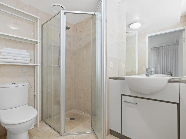 fully furnished and utilities included