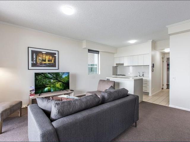 Fully Furnished and Utilities Included 212 Margaret
