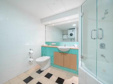 fully furnished and with utilities included