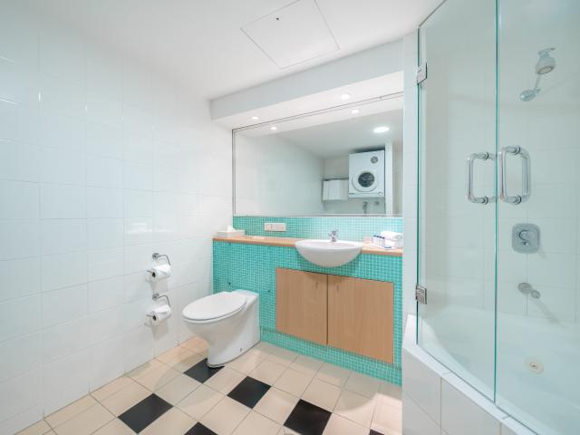 fully furnished and with utilities included