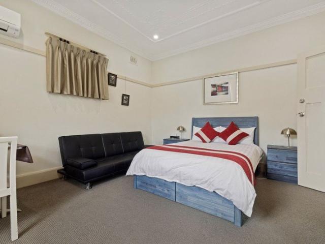 Fully Furnished All Inclusive 6Bedroom Home Ideal for Large Families or Staff Accommodation All Amenities Included, Weekly Housekeeping & Linen